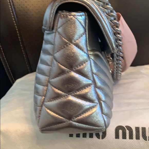 Miu Miu handbag and matching wallet - Picture 4 of 11